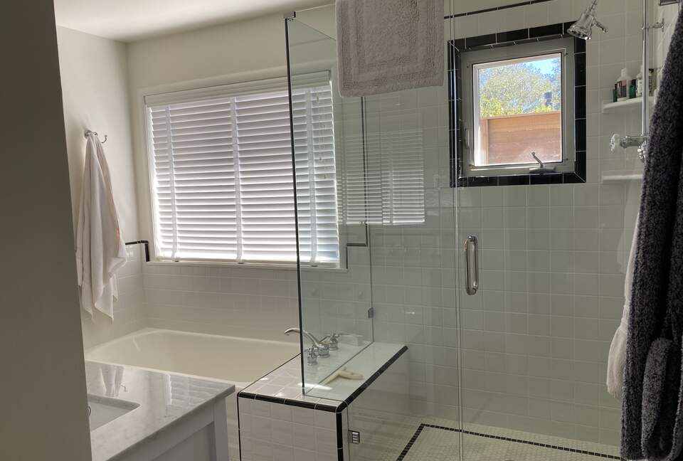 Mill Valley Bungalow - Mill Valley, California