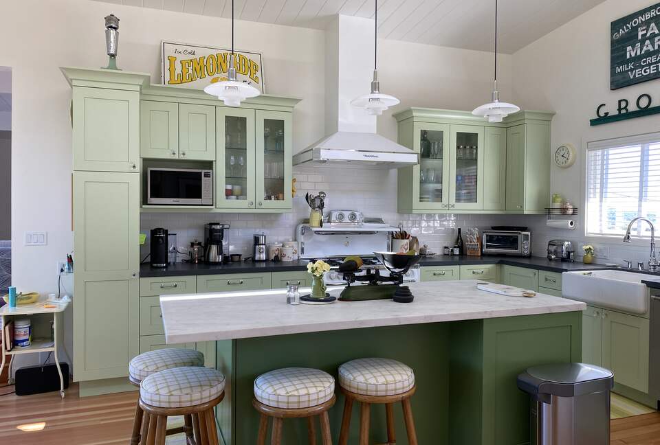 Mill Valley Bungalow - Mill Valley, California