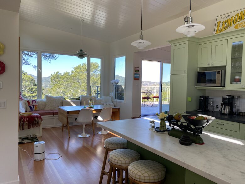 Mill Valley Bungalow - Mill Valley, California