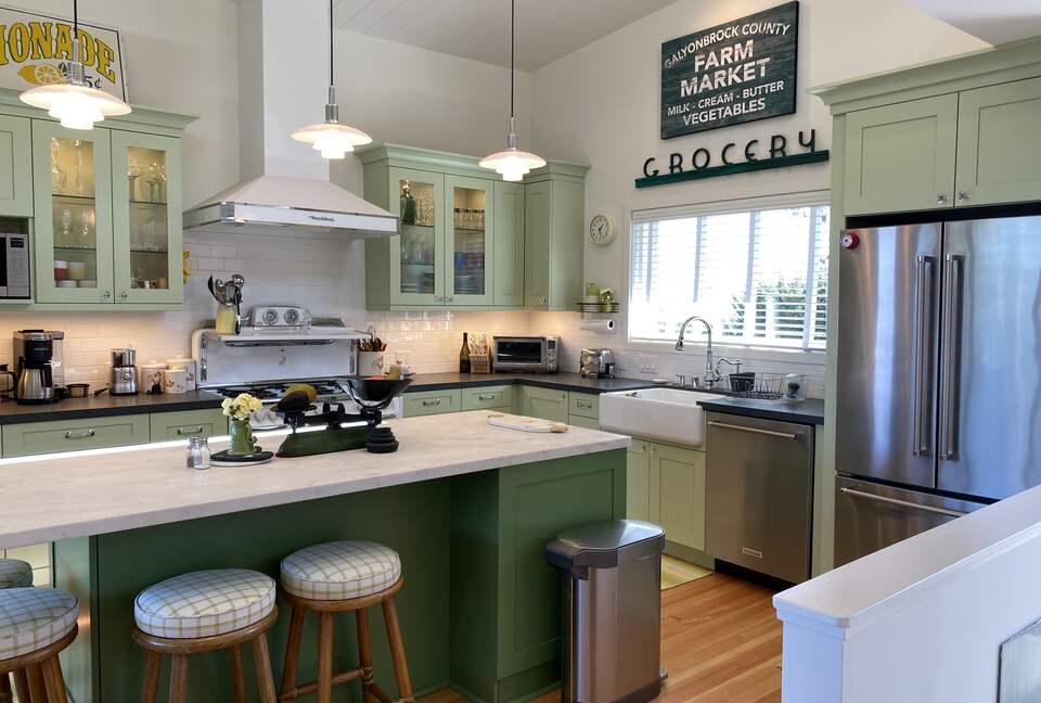 Mill Valley Bungalow - Mill Valley, California