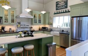 Mill Valley Bungalow - Mill Valley, California