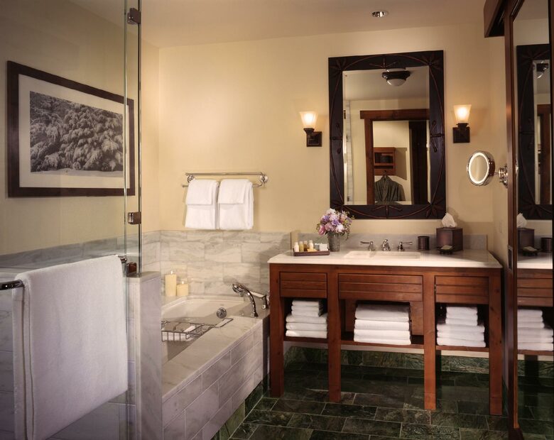 The Lodge at Spruce Peak - 2BR - Stowe, Vermont