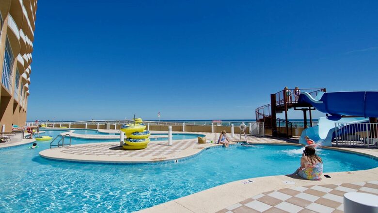 Spacious beach condo with Gorgeous Views - Orange Beach, Alabama