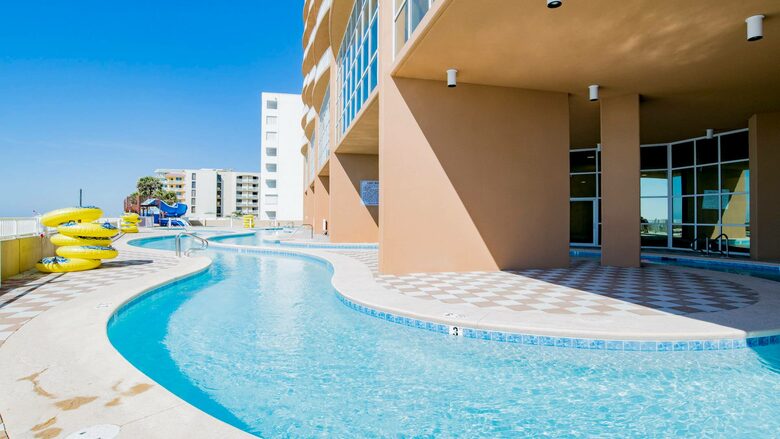 Spacious beach condo with Gorgeous Views - Orange Beach, Alabama