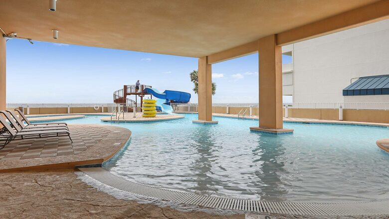 Spacious beach condo with Gorgeous Views - Orange Beach, Alabama