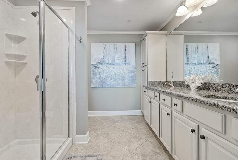 Spacious beach condo with Gorgeous Views - Orange Beach, Alabama