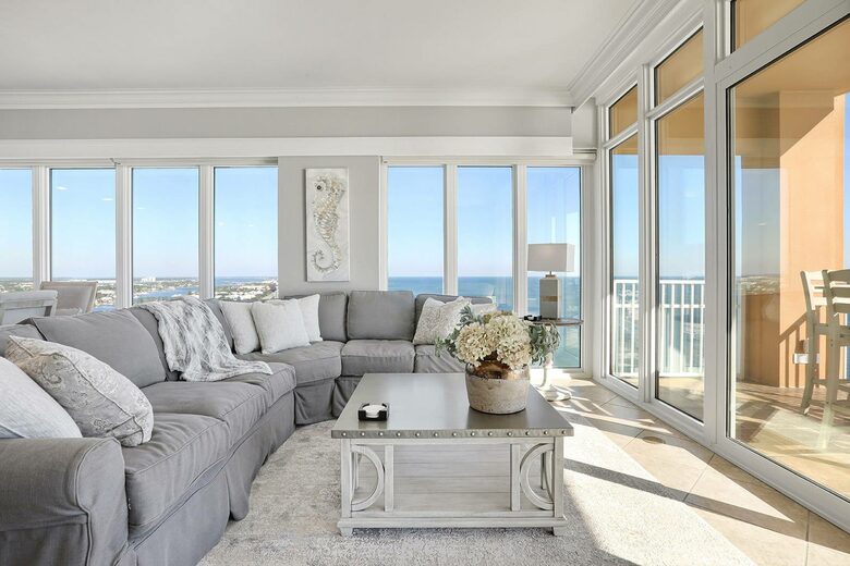 Spacious beach condo with Gorgeous Views - Orange Beach, Alabama