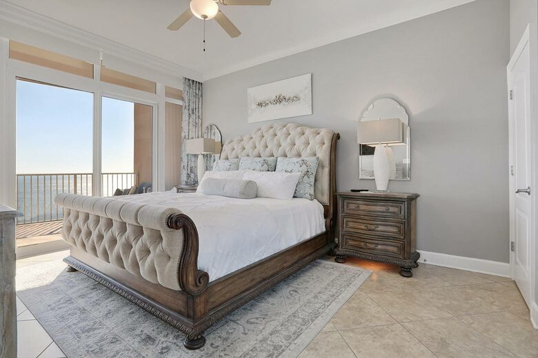 Spacious beach condo with Gorgeous Views - Orange Beach, Alabama