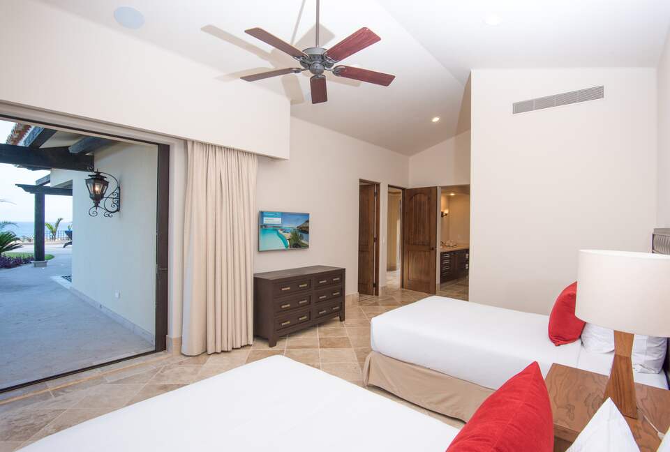 Diamante Beach Estates, Five Bedroom Residence - Cabo San Lucas, Mexico