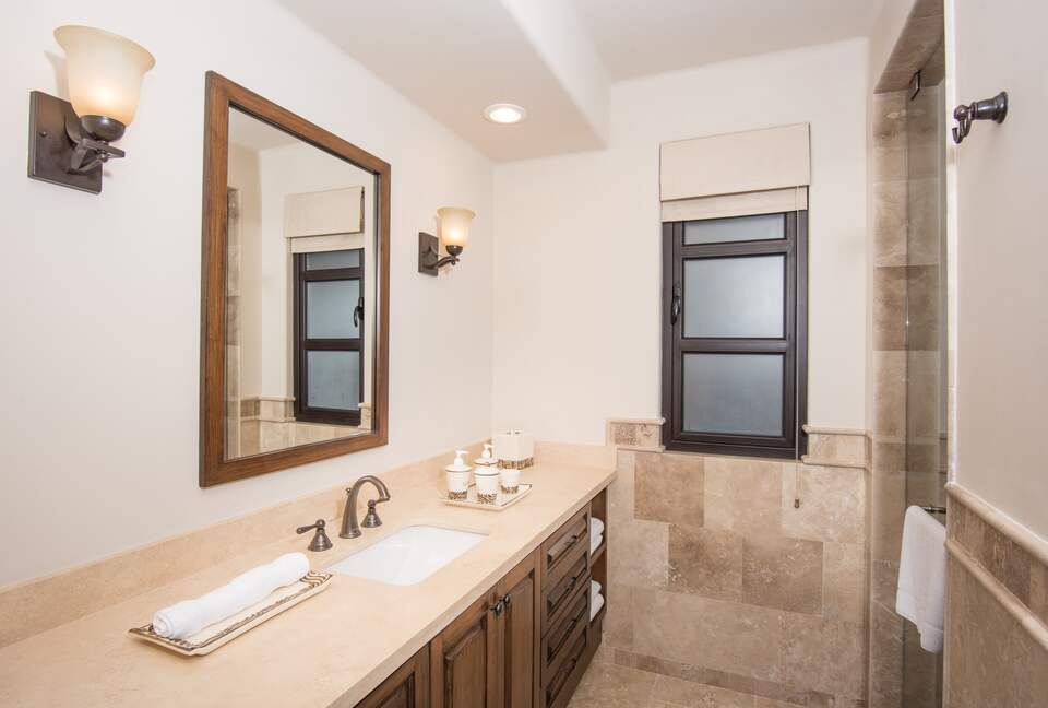 Diamante Beach Estates, Five Bedroom Residence - Cabo San Lucas, Mexico