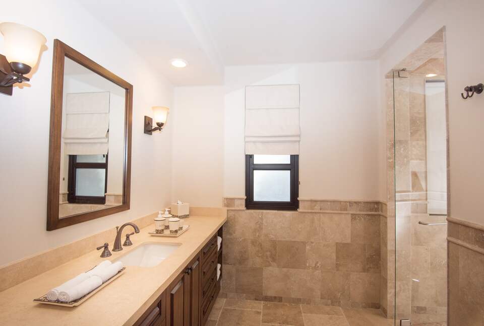 Diamante Beach Estates, Five Bedroom Residence - Cabo San Lucas, Mexico