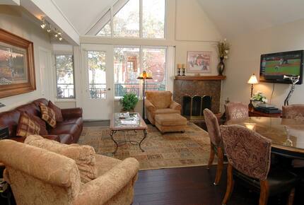 Aspen: 2 Bedroom Condominium/Townhome - Aspen, Colorado