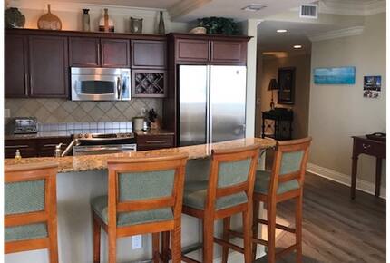 Views beyond belief! Emerald Grande unit 905, Destin, Florida. - Destin, Florida