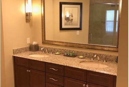 Views beyond belief! Emerald Grande unit 905, Destin, Florida. - Destin, Florida