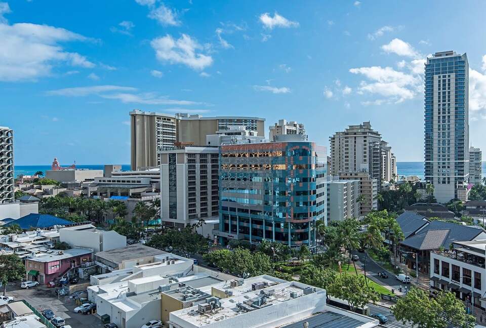Ritz Carlton Waikiki - Honolulu, Hawaii