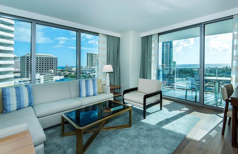 Ritz Carlton Waikiki - Honolulu, Hawaii