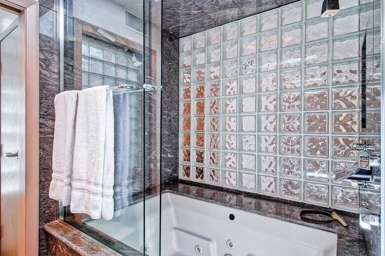 Aspen: 3 Bedroom Condominium/Townhome - Aspen, Colorado