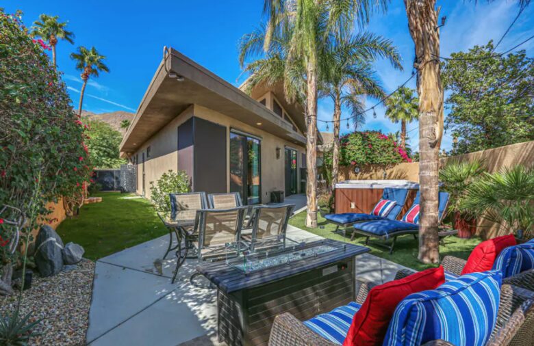 Modern Desert Townhome - Palm Springs, California
