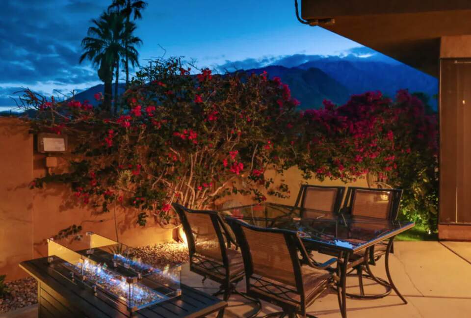 Modern Desert Townhome - Palm Springs, California