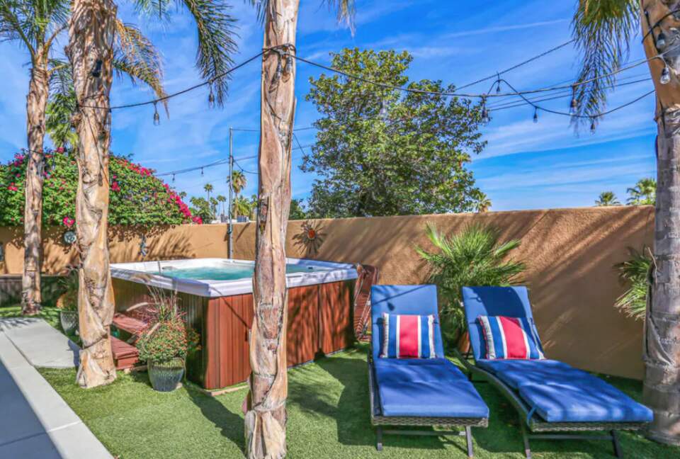 Modern Desert Townhome - Palm Springs, California