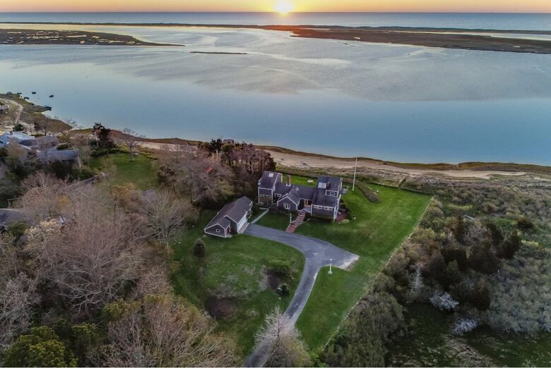Orleans Beachfront Oasis - Orleans, Massachusetts