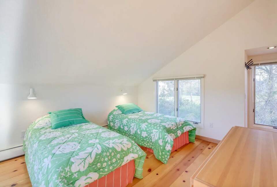 Orleans Beachfront Oasis - Orleans, Massachusetts