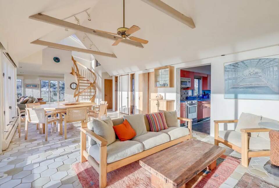 Orleans Beachfront Oasis - Orleans, Massachusetts