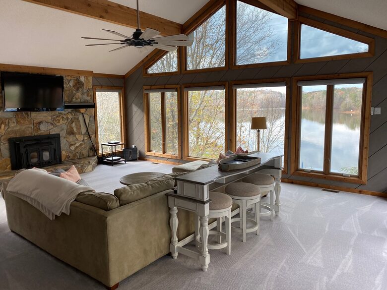 Sunset Summit on Lake Lanier - Lula, Georgia