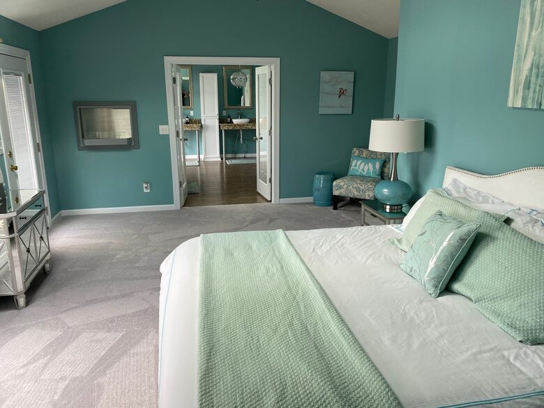 Sunset Summit on Lake Lanier - Lula, Georgia