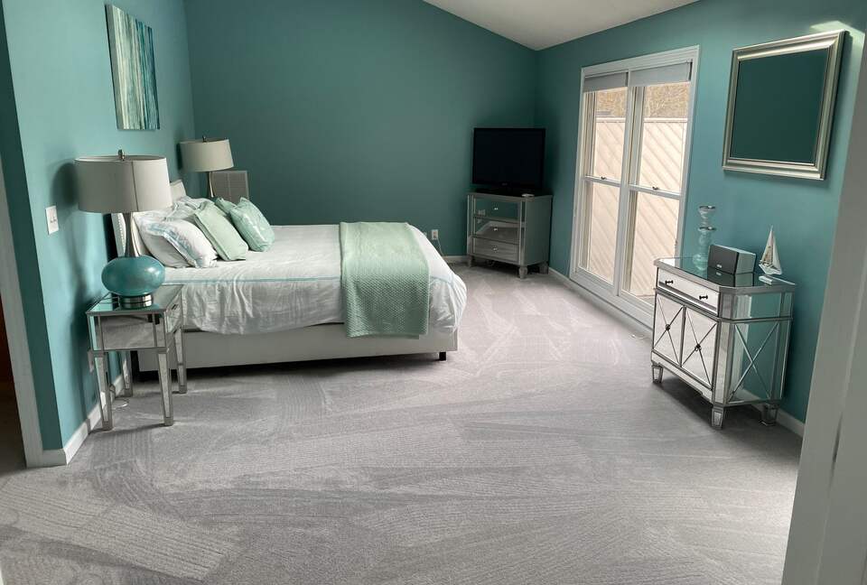 Sunset Summit on Lake Lanier - Lula, Georgia