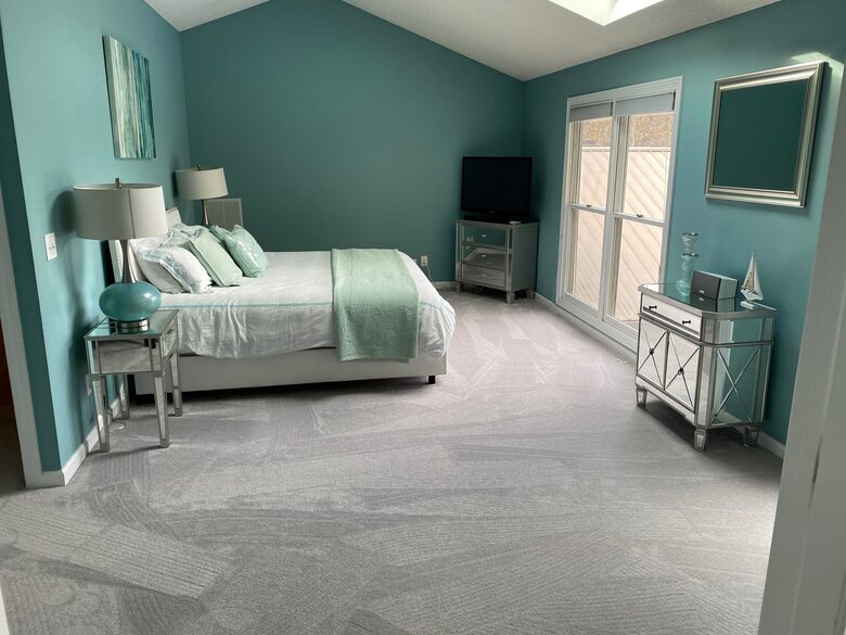 Sunset Summit on Lake Lanier - Lula, Georgia