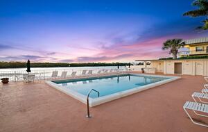 Jupiter Island Beach Escape - Jupiter Island, Florida