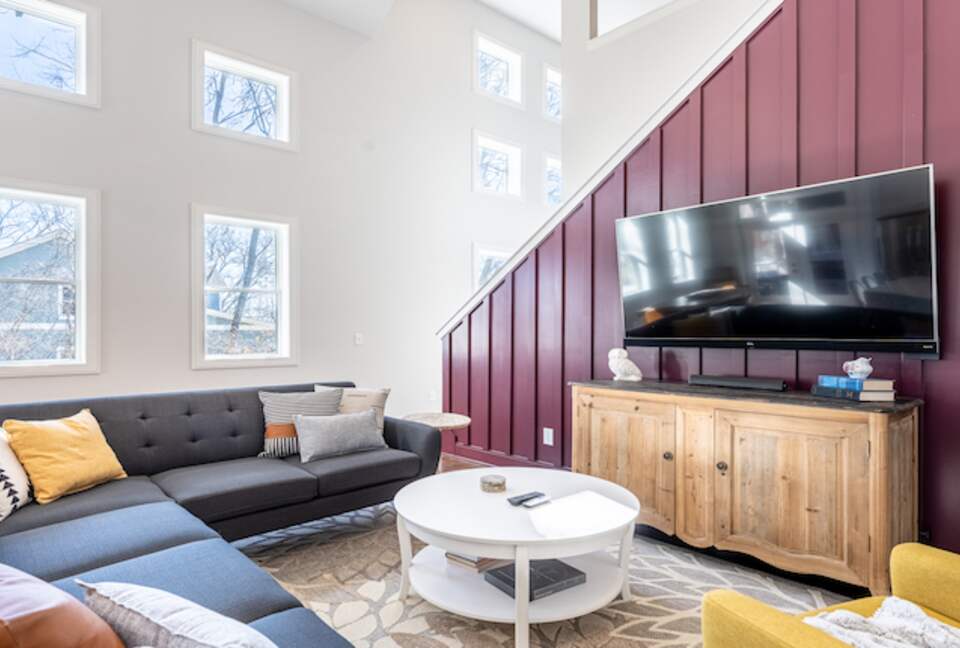 The Southern Magnolia - Nashville, Tennessee