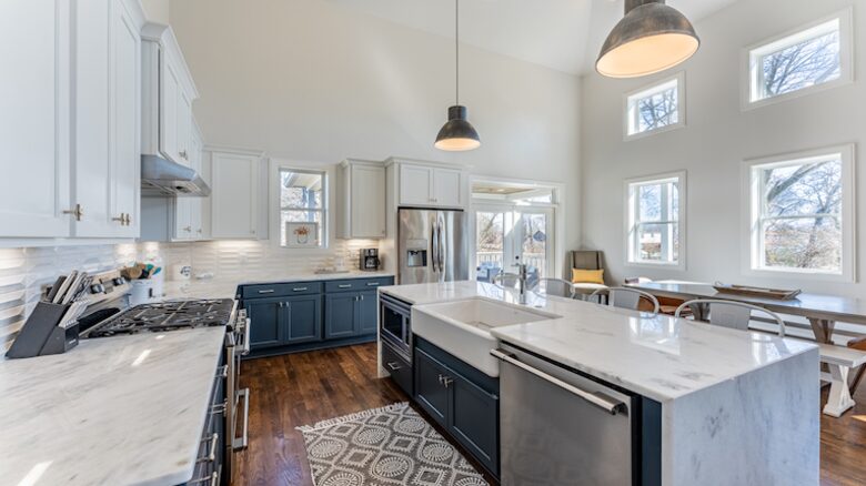 The Southern Magnolia - Nashville, Tennessee