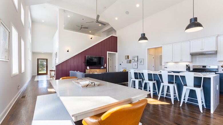 The Southern Magnolia - Nashville, Tennessee