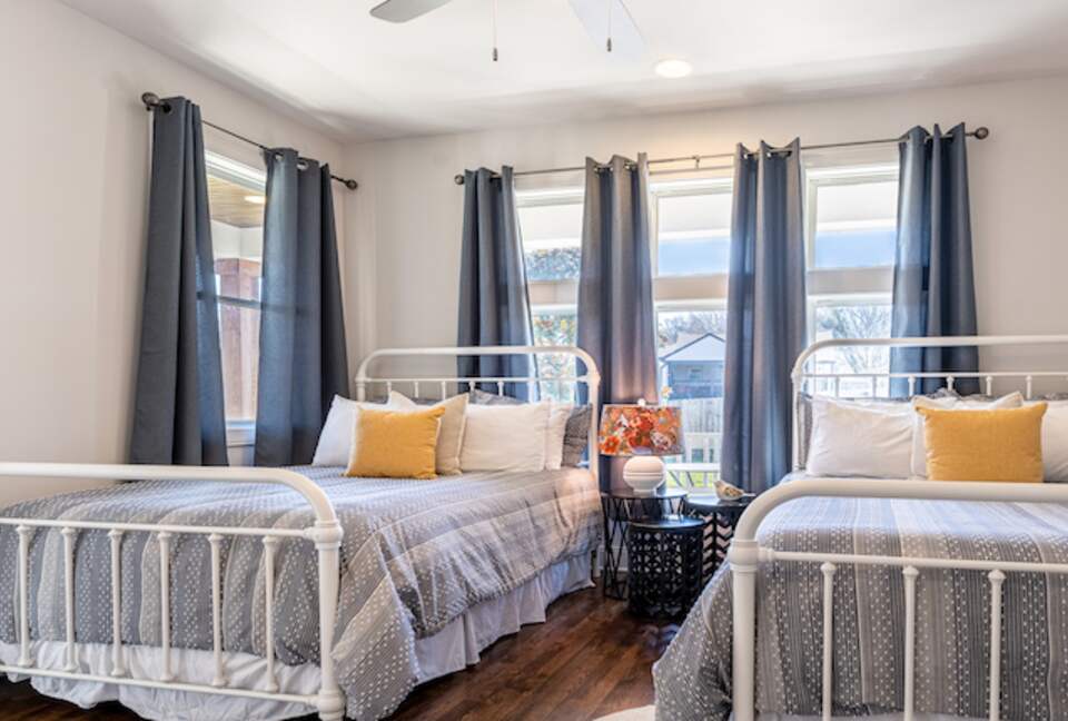 The Southern Magnolia - Nashville, Tennessee