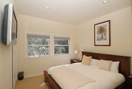 Aspen: 4 Bedroom Condominium/Townhome - Aspen, Colorado