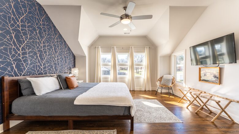 The Southern Magnolia - Nashville, Tennessee