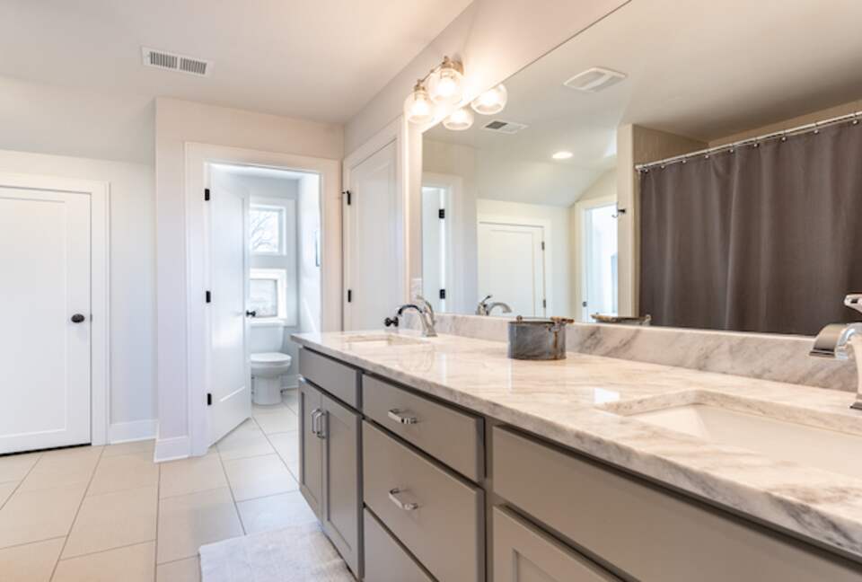 The Southern Magnolia - Nashville, Tennessee