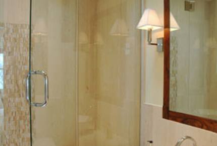 Aspen: 4 Bedroom Condominium/Townhome - Aspen, Colorado