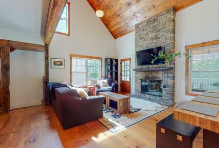 Catskills Luxury Getaway - Bearsville, New York