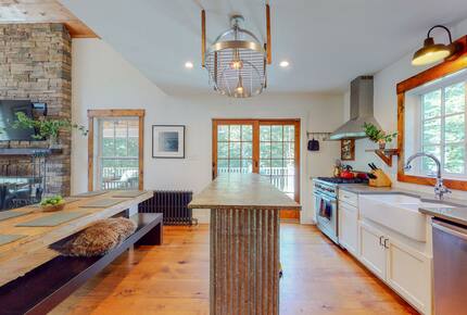 Catskills Luxury Getaway - Bearsville, New York