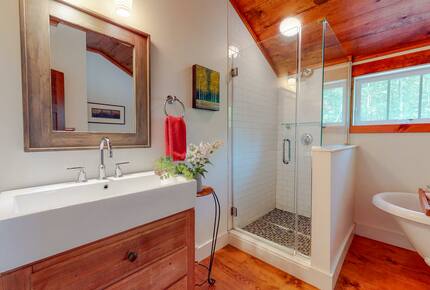 Catskills Luxury Getaway - Bearsville, New York