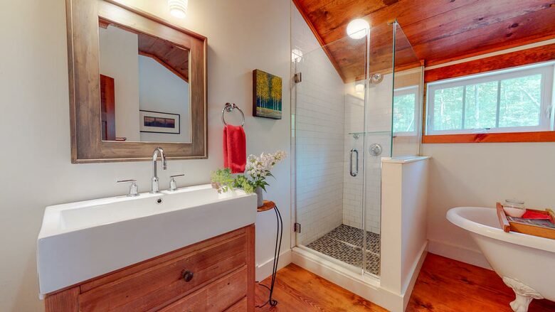 Catskills Luxury Getaway - Bearsville, New York