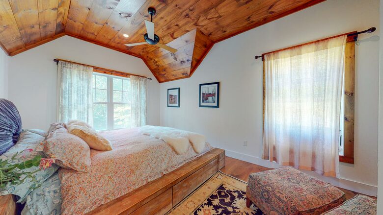 Catskills Luxury Getaway - Bearsville, New York