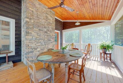 Catskills Luxury Getaway - Bearsville, New York