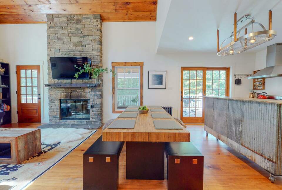 Catskills Luxury Getaway - Bearsville, New York