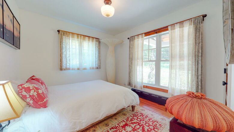 Catskills Luxury Getaway - Bearsville, New York