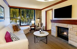 Resort at Squaw Creek w/ Ski-In/Ski-Out Access! - Olympic Valley, California