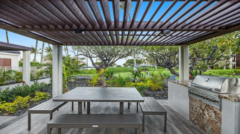 Mauna Lani Terrace - Mauna Lani, Big Island, Hawaii